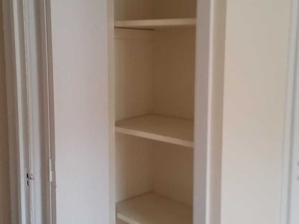 1st image of 961 Washington Ave APT 4H