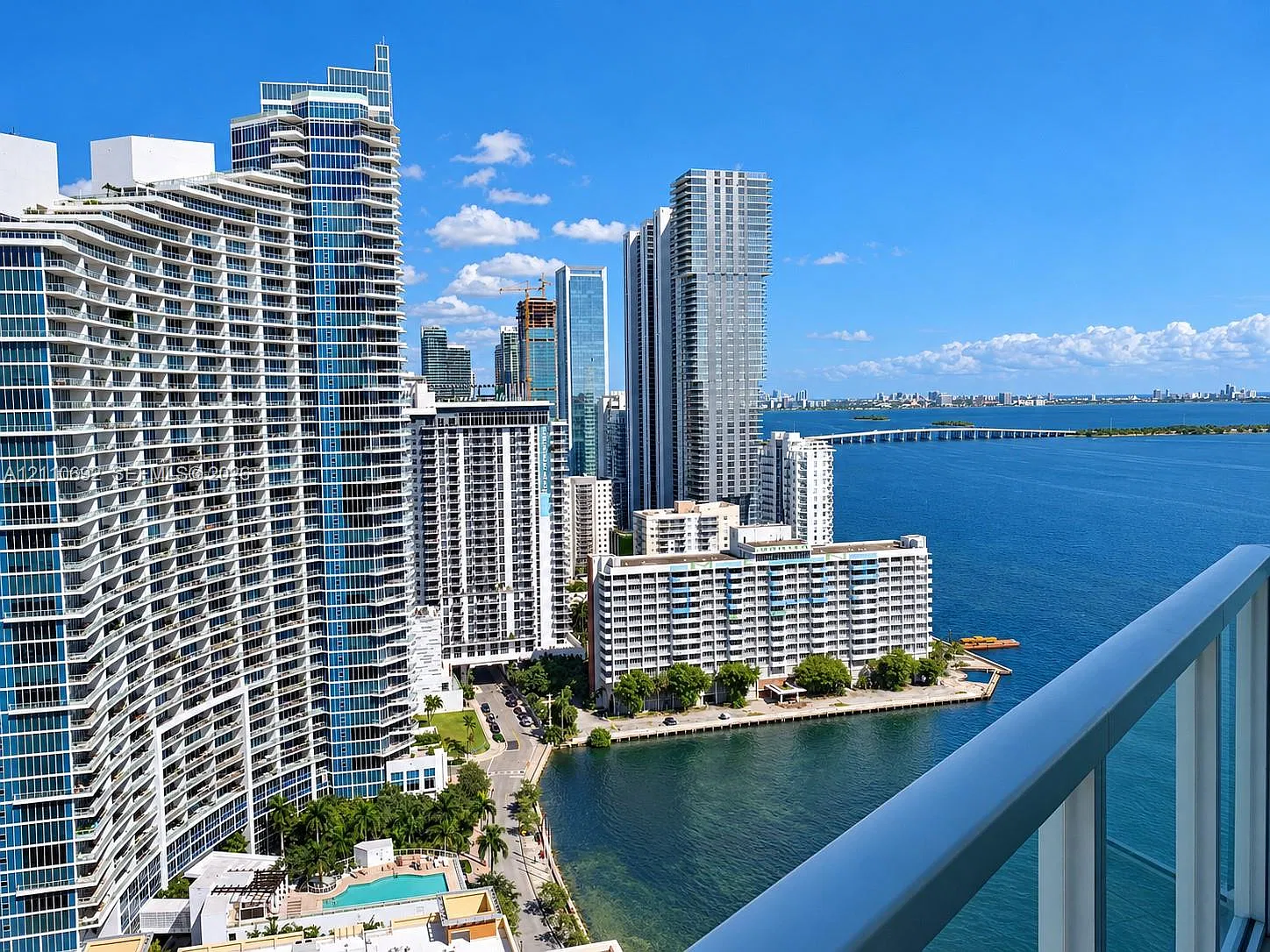 Quantum On The Bay Condo — Photo 2