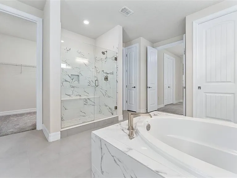 9242 Hanging Vine Ct — Photo 48