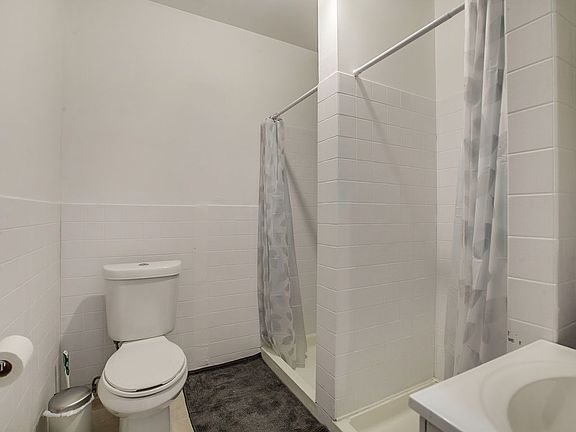 5th image of 458 W 50th St #4