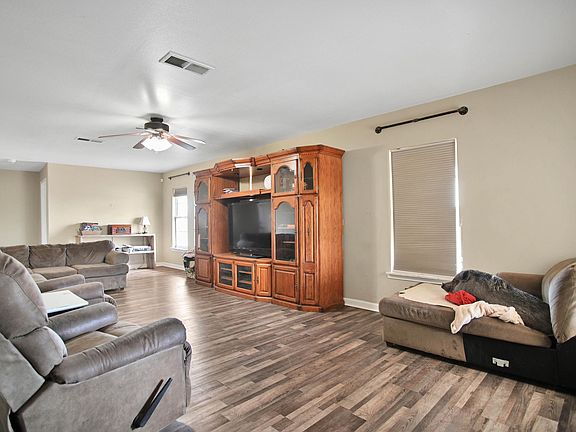 3rd image of 18603 County Road 3400