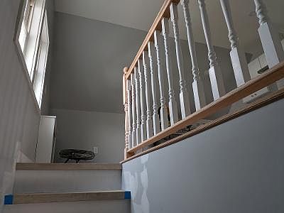 2nd image of 495 Ellendale Ave Floor 3