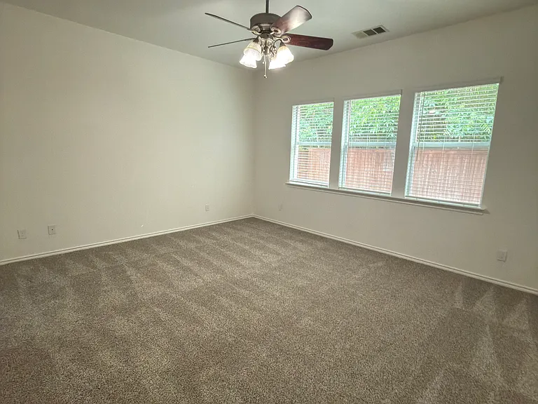 4761 Avocet Dr — Photo 16