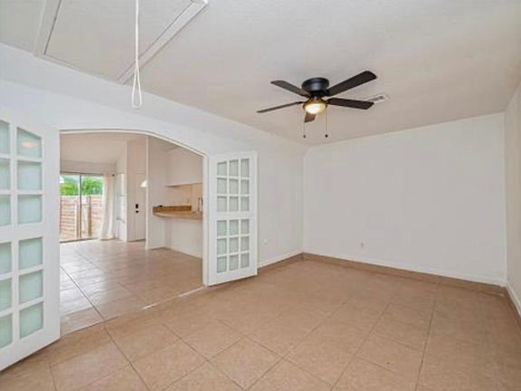 Large additional space for playroom, office, or additional living space