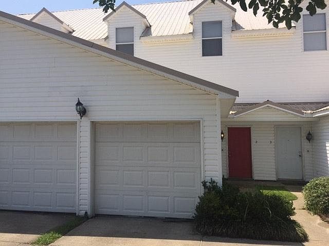 1st image of 1805 Irish Hill Dr