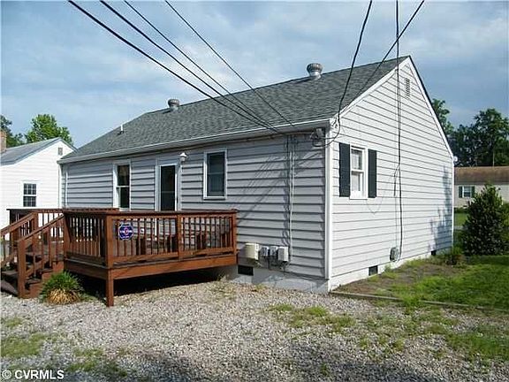 3rd image of 6406 Mallory Dr