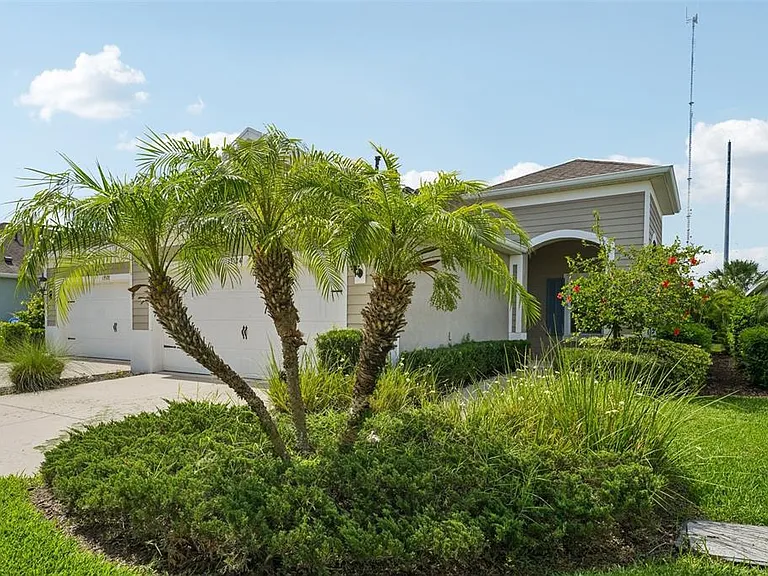 13524 Circa Crossing Dr — Photo 3
