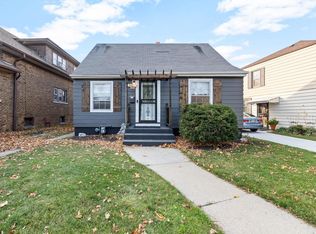 4507 N 26th St, Milwaukee, WI 53209