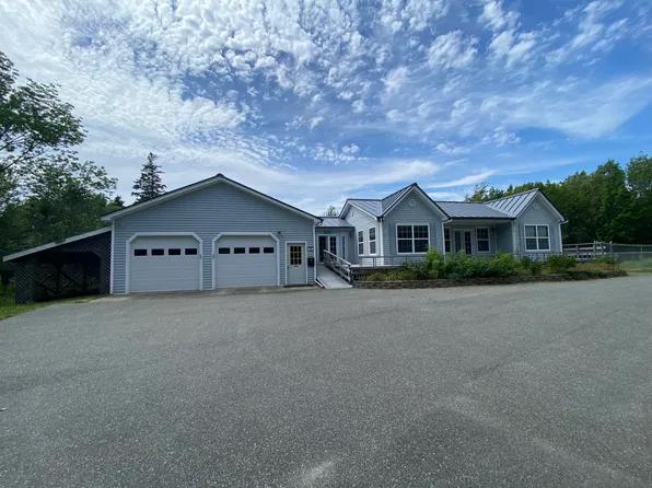 20 Gravel Pit Drive, Deer Isle, ME 04627