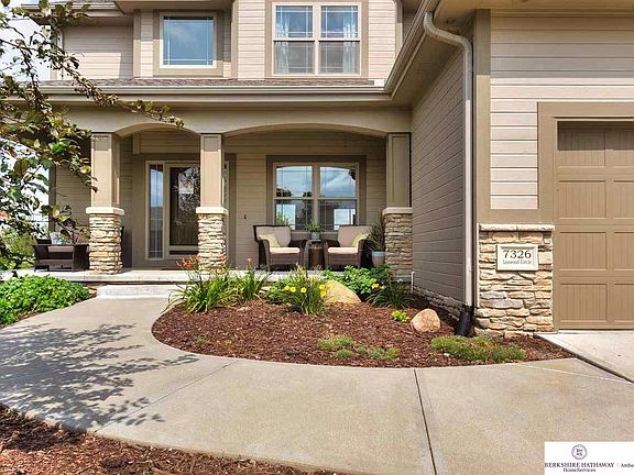 2nd image of 7326 Leawood Cir
