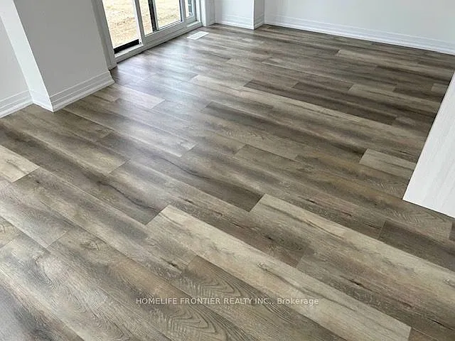 3 bed, $2,500 — Photo 3