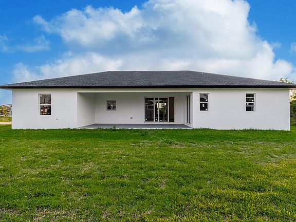 5th image of 10625 Ayear Rd