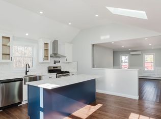 4 Cold Brook Ln, Dartmouth, MA 02747