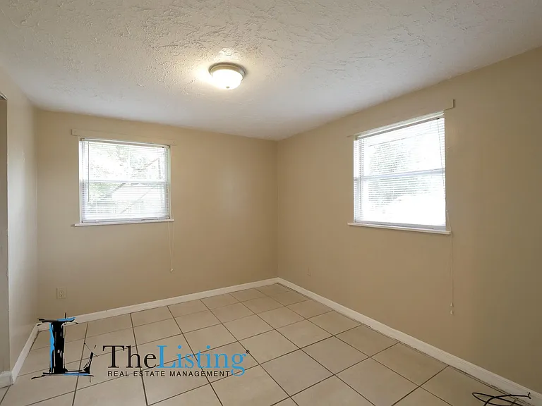 2735 Bungalow Blvd — Photo 7