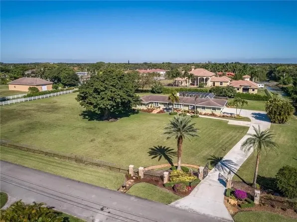 17501 SW 54th Street, Southwest Ranches, FL 33331