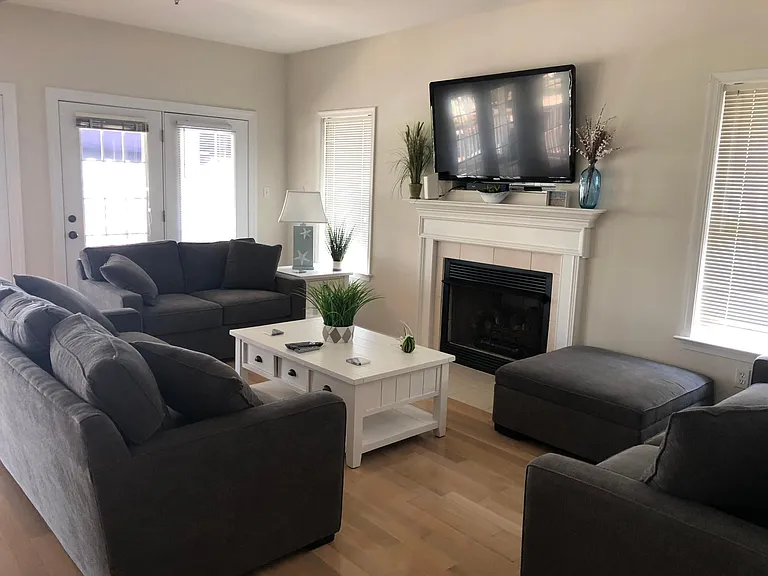 Living room with queen size sleeper sofa