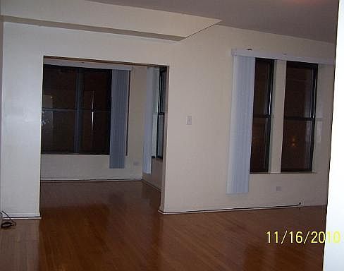 3rd image of 6340 S Kenwood Ave #2