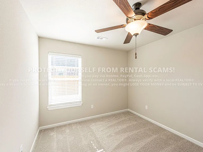 441 Peach Ave — Photo 12
