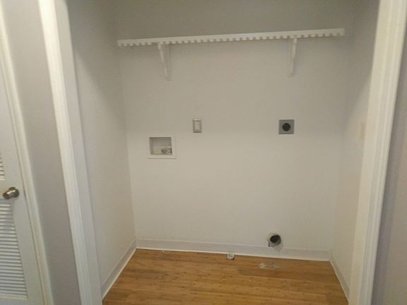 5th image of 1625 Dunbar St
