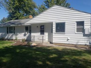 73 Cedar Dr, Bay City, MI 48708