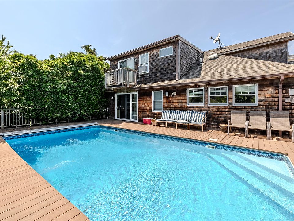 1st image of 748 Ocean Breeze Walk