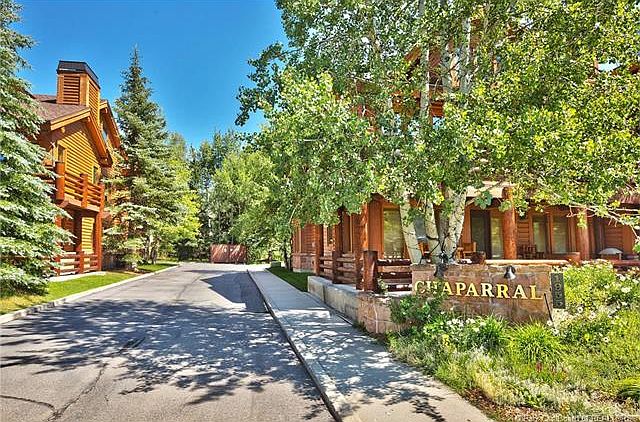 1st image of 1955 Deer Valley Dr N #404