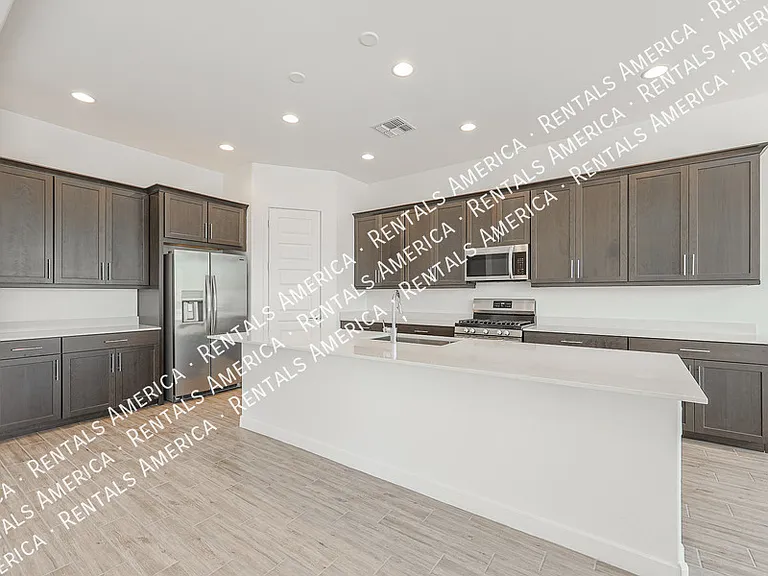 2631 W Pecan Rd — Photo 7