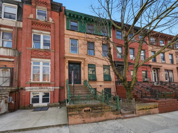 770a Greene Avenue image 1 of 10