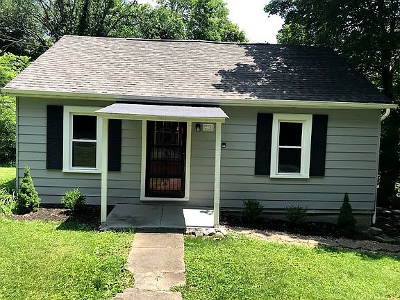 3rd image of 215 Yager Ave