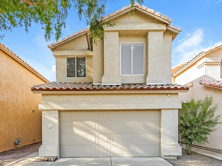 4907 W Marco Polo Rd — Photo 1