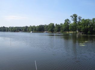 65 Ridge Lake Dr #B16, Manning, SC 29102