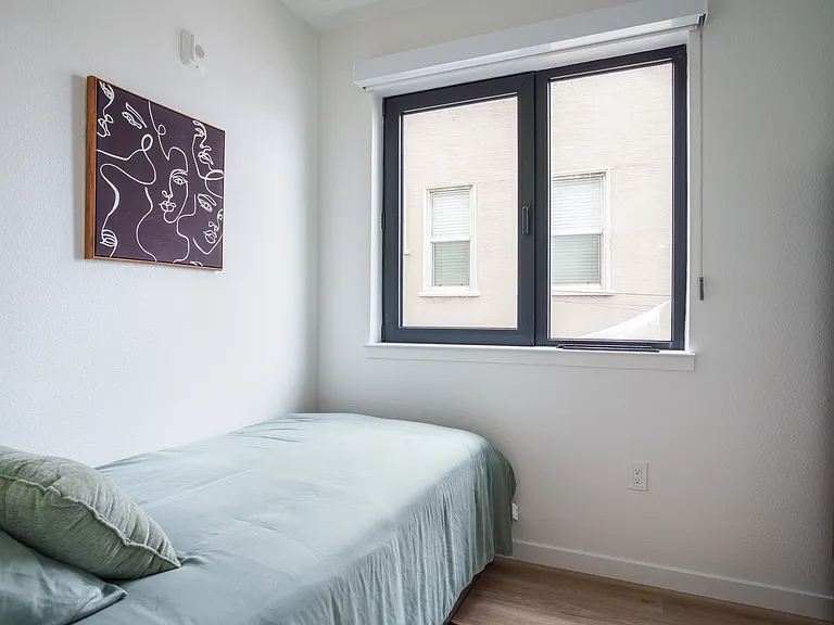 1773 Oxford St #201 — Photo 12
