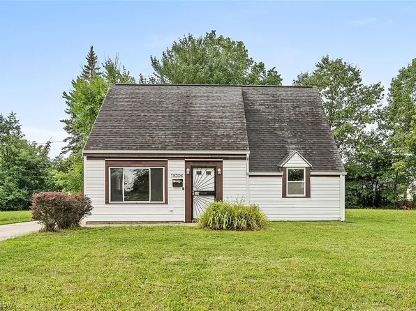 19306 Longbrook Rd, Warrensville Heights, OH 44128