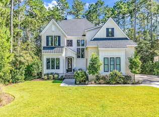 211 Woody Point Dr, Murrells Inlet, SC 29576