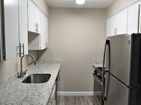 Rose Glen Apartments