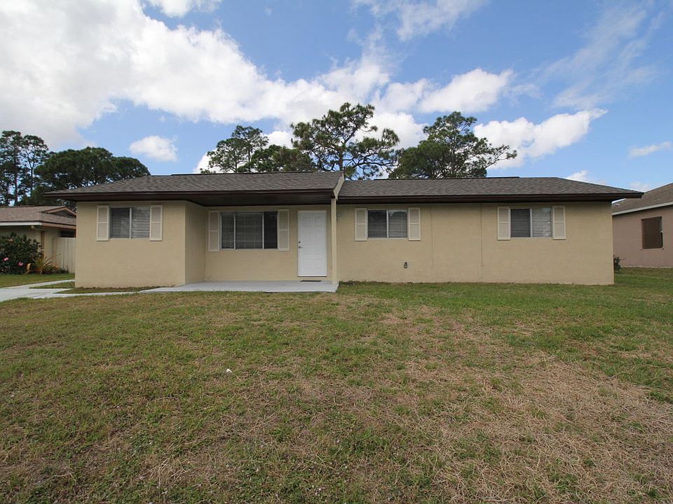 1st image of 460 Bargello Ave SE