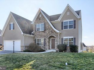 7310 Stoneridge Cir, Harrisburg, PA 17112