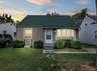 14642 Banner St, Taylor, MI 48180