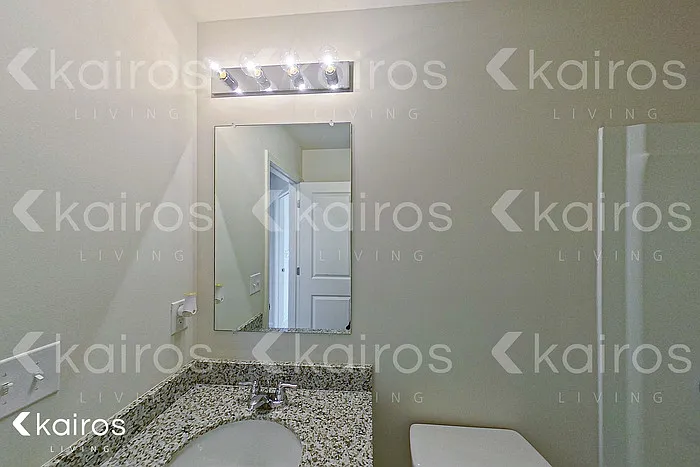 2826 Jordan Ave — Photo 5