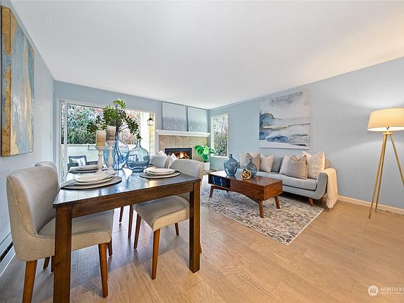 4th image of 8812 20th Ave NE APT A202
