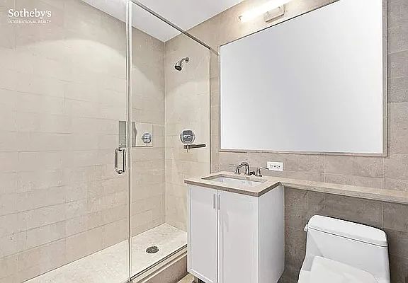 5th image of 80 Columbus Cir #65D