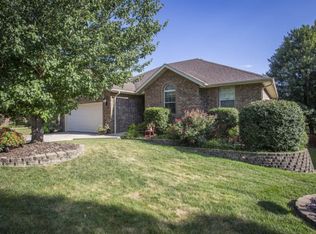 1312 W Timberview Rd, Nixa, MO 65714