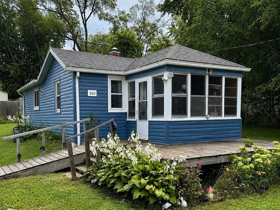 1st image of 340 Hickory St