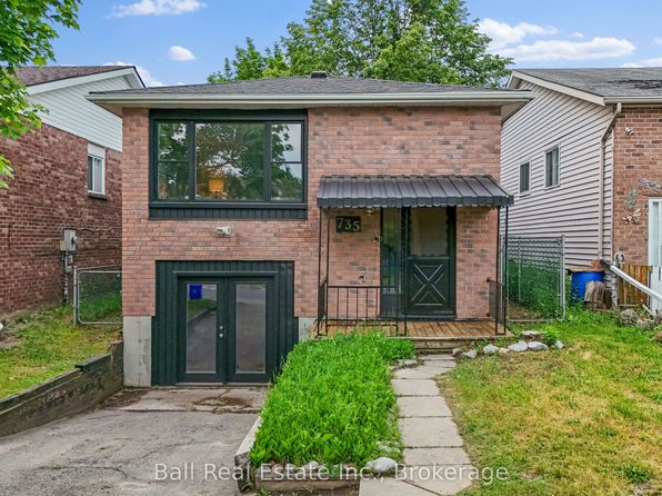 735 Mountain Ash Rd, Peterborough, ON K9J 8K1