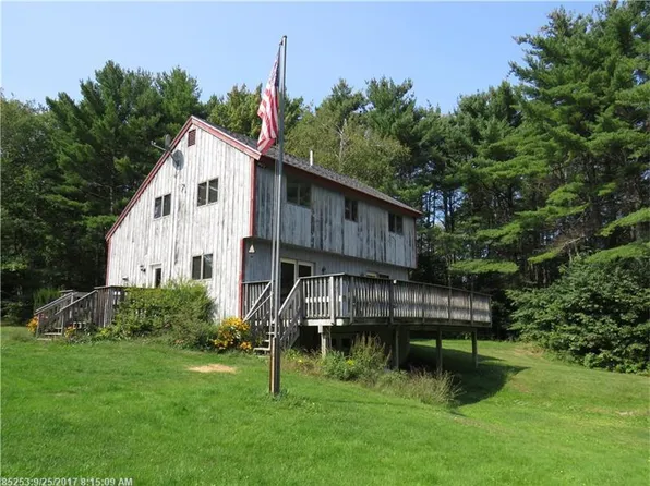 207 Main St N, Searsmont, ME 04973