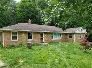 786 Meridian Rd, Valparaiso, IN 46385