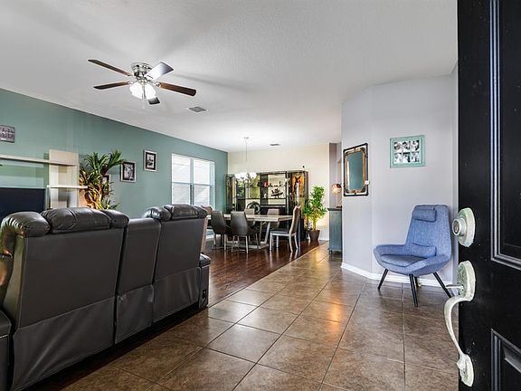 3rd image of 2943 ETOWAH PARK BOULEVARD