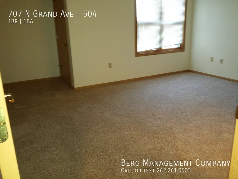 707 N Grand Ave #504 — Photo 7