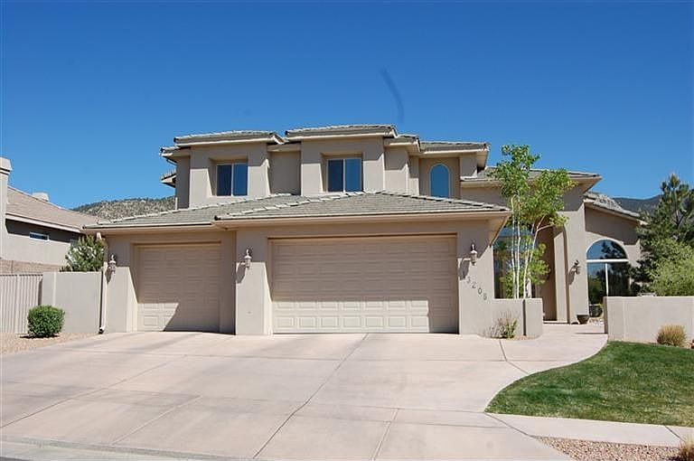 Home for Sale in Albuquerque, NM $979,900