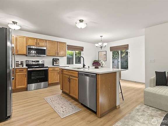 5th image of 23415 SE 262nd Street